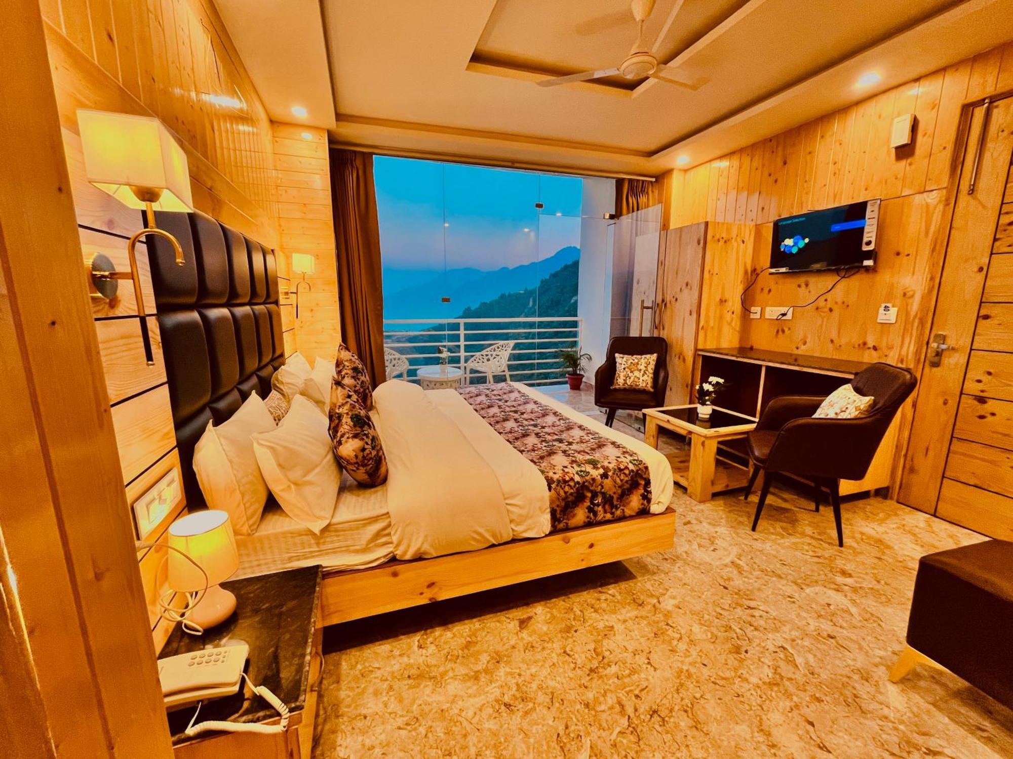 Hotel Hill View, Mussoorie - Near Jw Marriott Mussoorie, M 77377-32479 Eksteriør billede