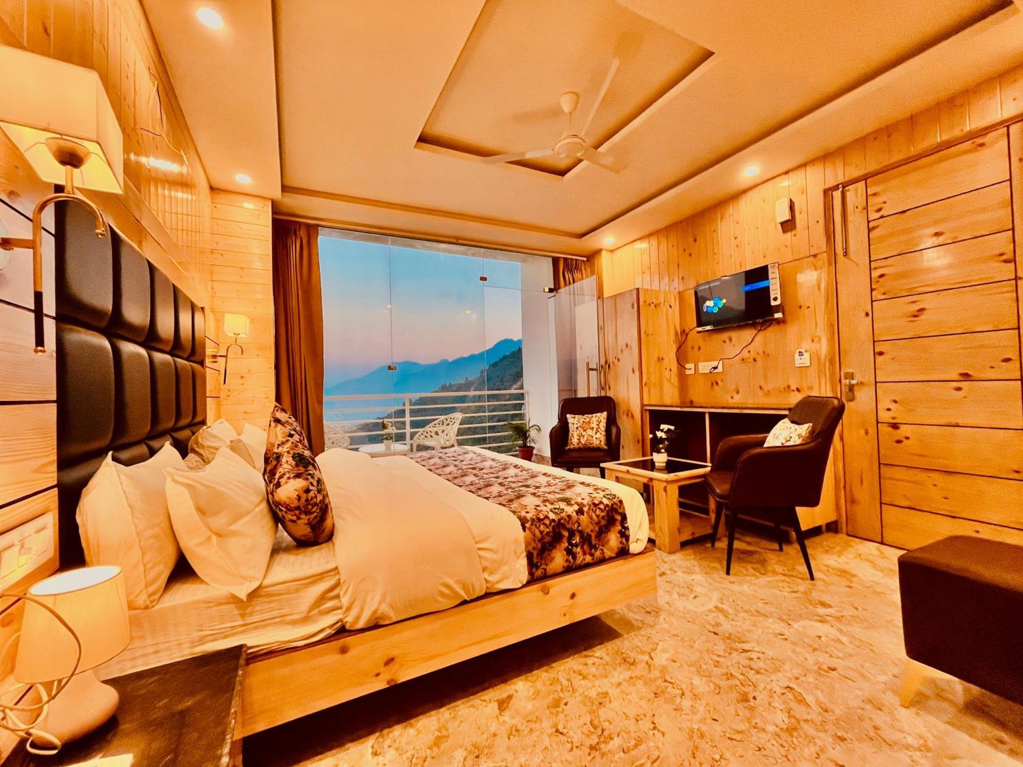 Hotel Hill View, Mussoorie - Near Jw Marriott Mussoorie, M 77377-32479 Eksteriør billede