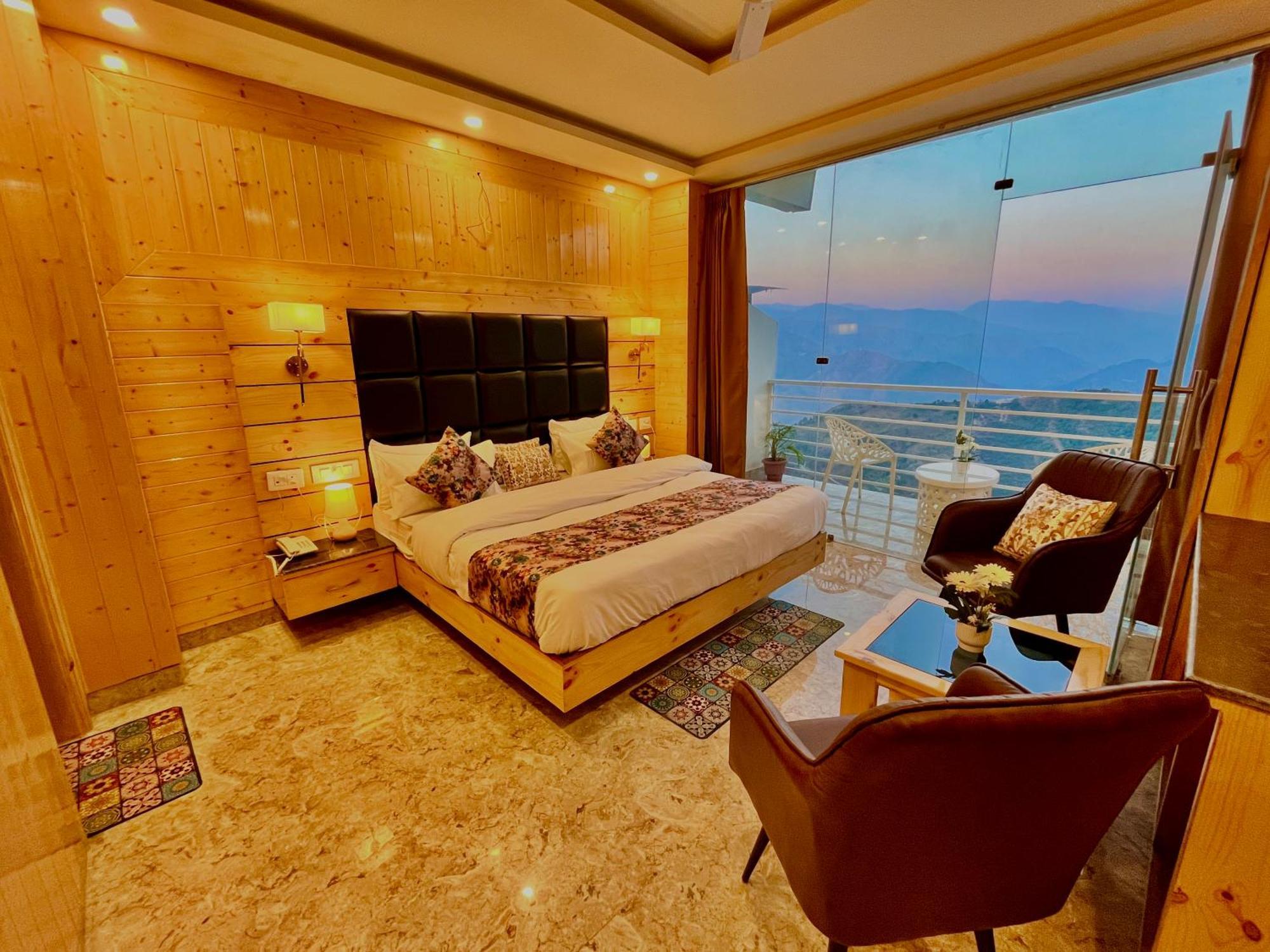 Hotel Hill View, Mussoorie - Near Jw Marriott Mussoorie, M 77377-32479 Eksteriør billede