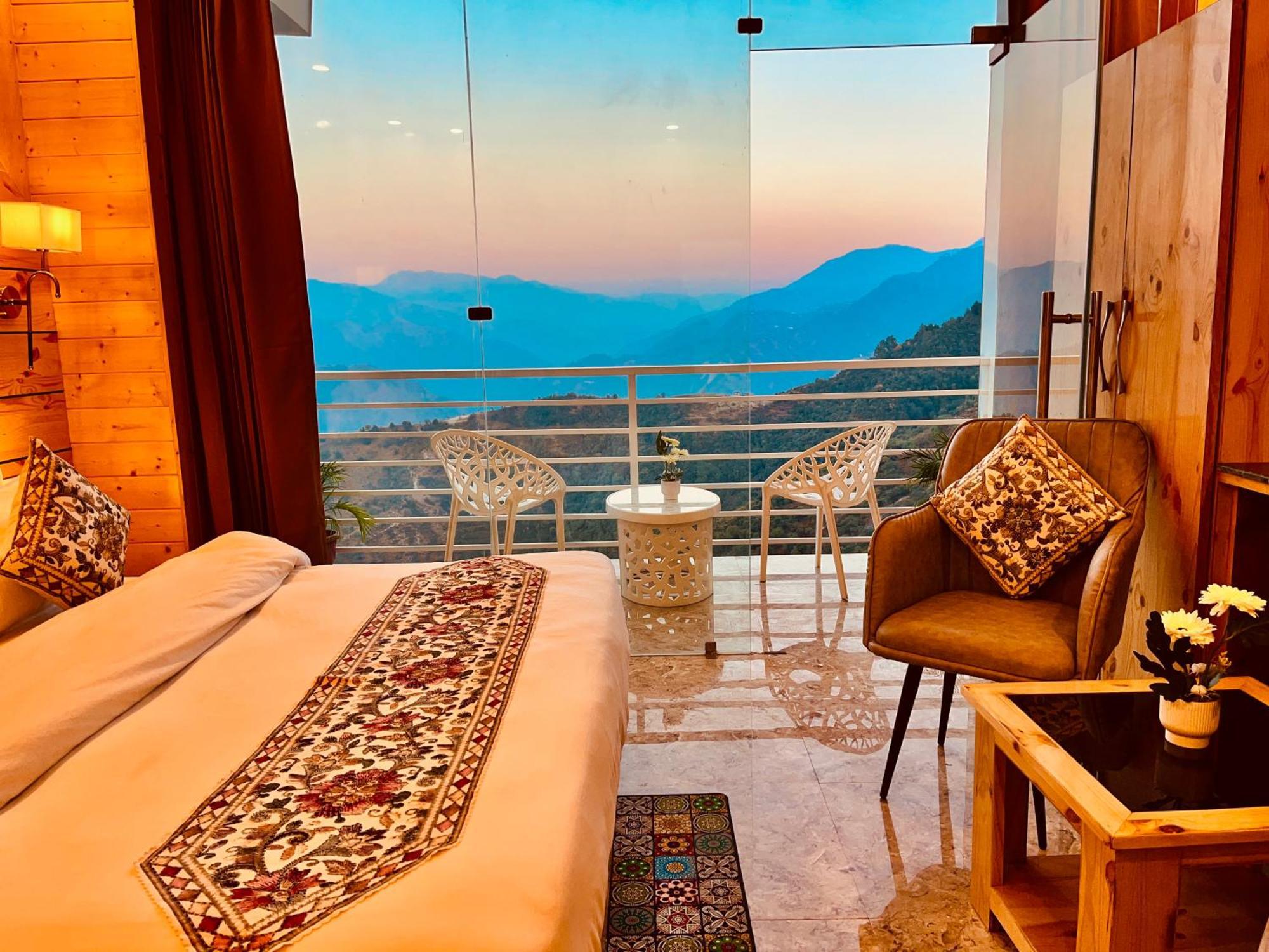 Hotel Hill View, Mussoorie - Near Jw Marriott Mussoorie, M 77377-32479 Eksteriør billede
