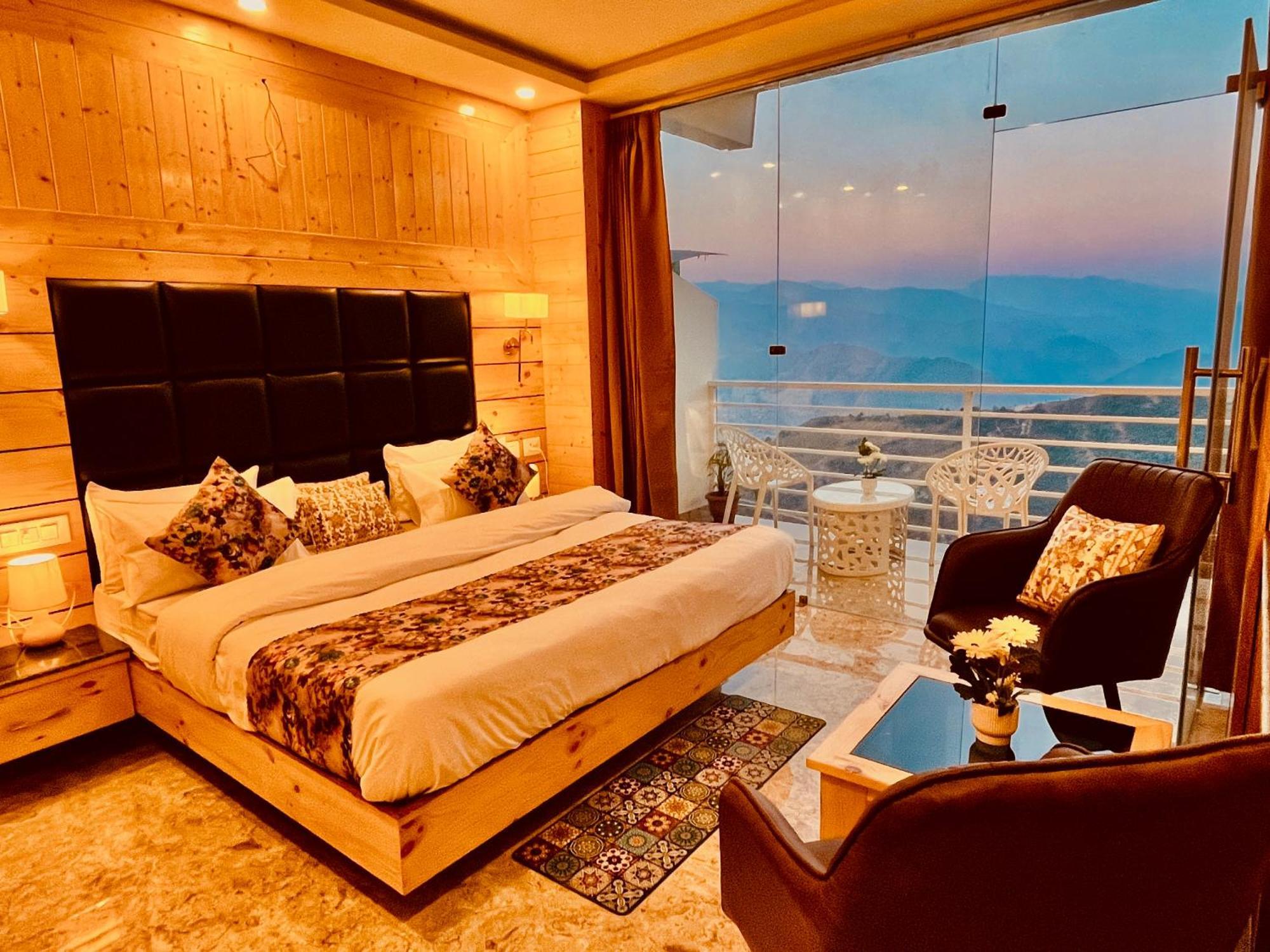Hotel Hill View, Mussoorie - Near Jw Marriott Mussoorie, M 77377-32479 Eksteriør billede